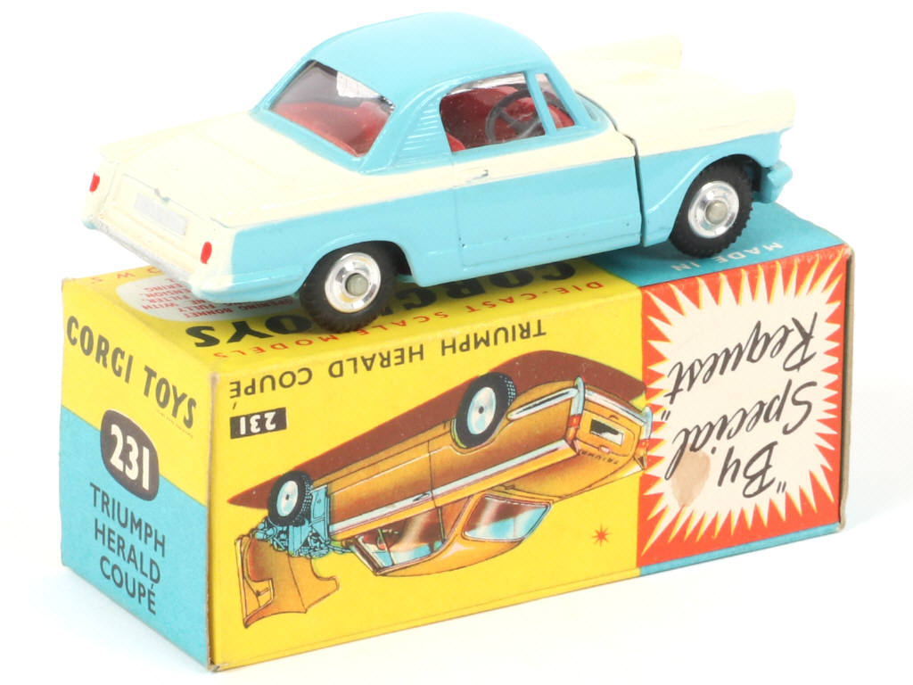 Lot 160 - CORGI TOYS (GB) (1)
