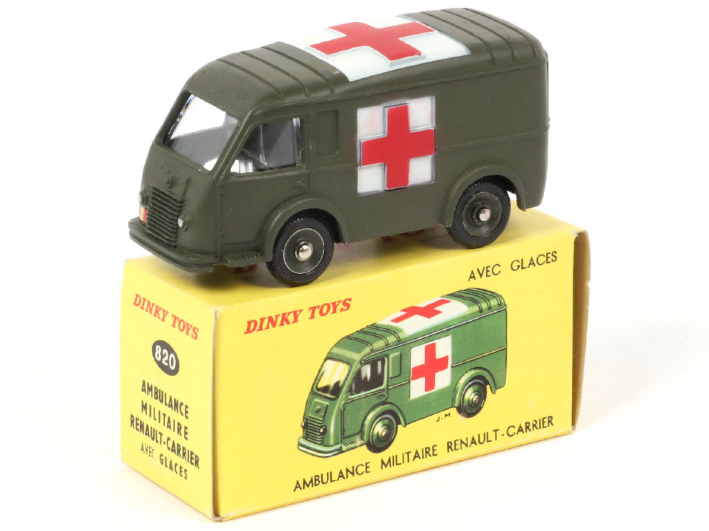 Lot 322 - DINKY TOYS (FRANCE) (1)
