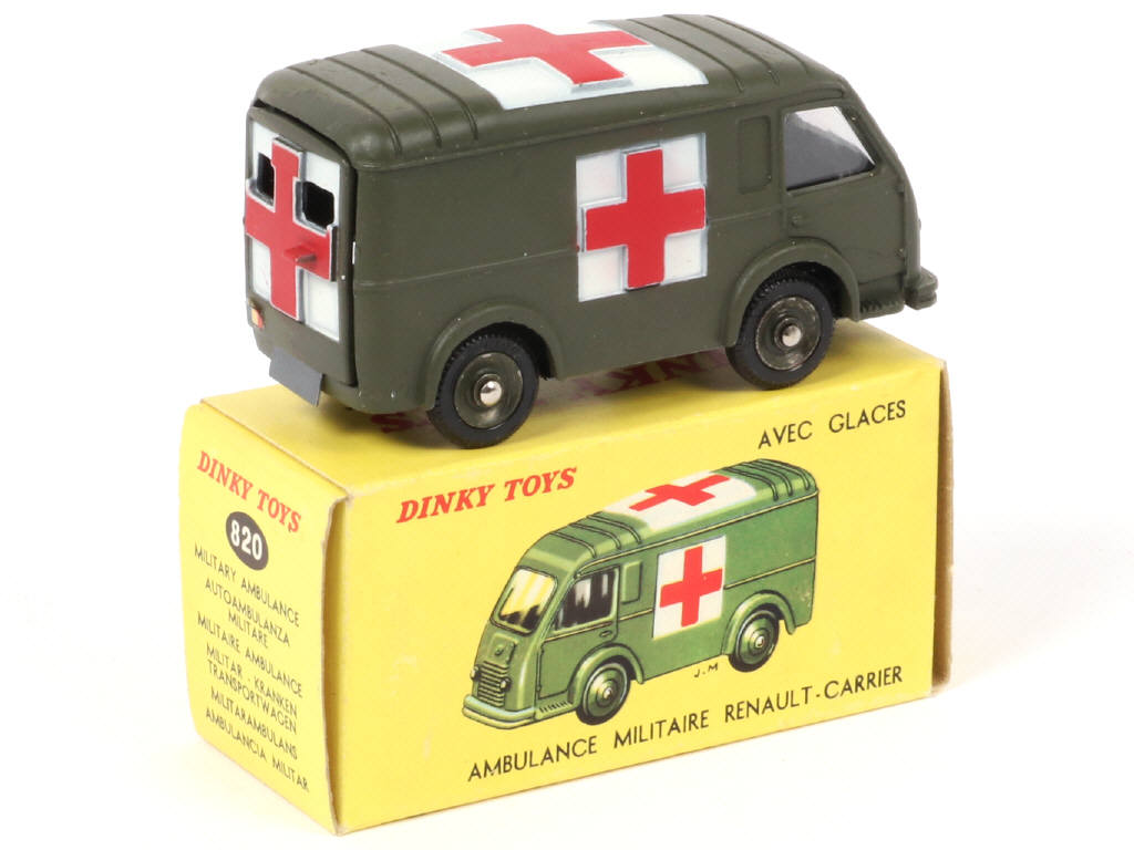 Lot 322 - DINKY TOYS (FRANCE) (1)