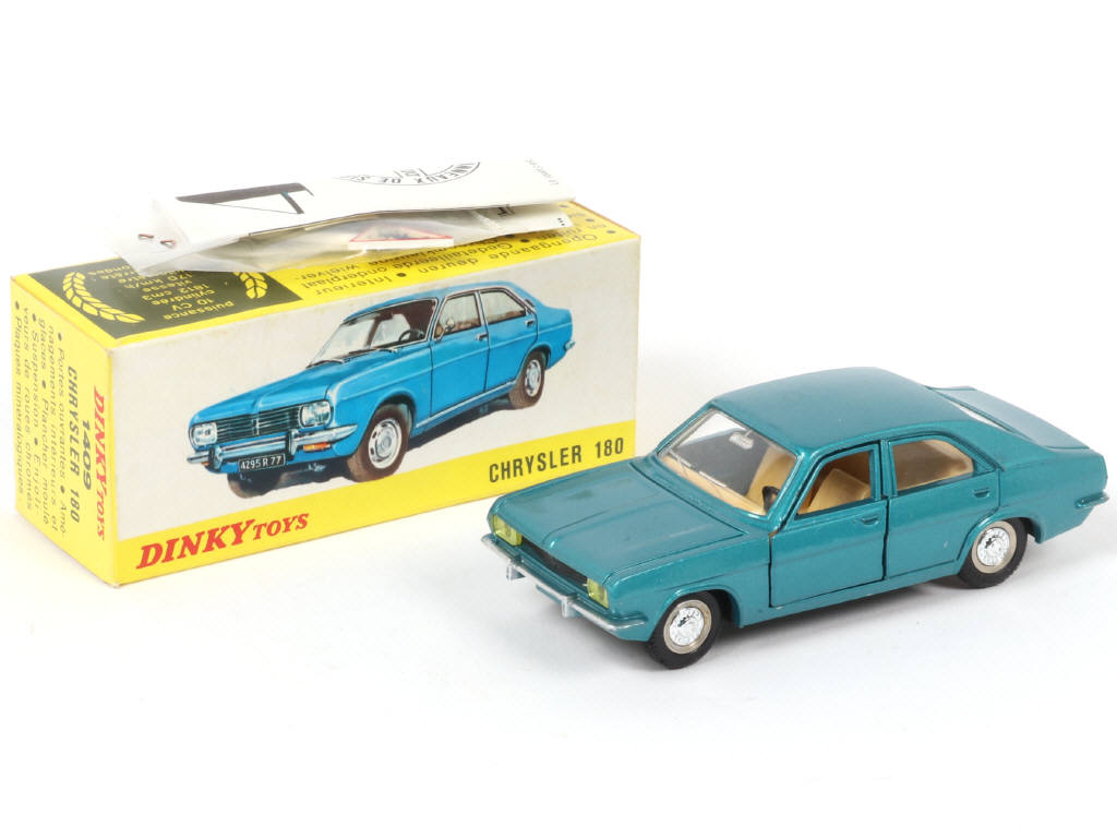 Lot 305 - DINKY TOYS (FRANCE) (1)
