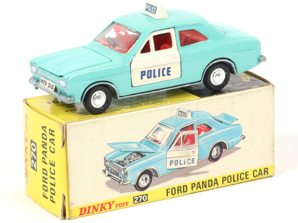 Lot 274 - DINKY TOYS (GB) (1)