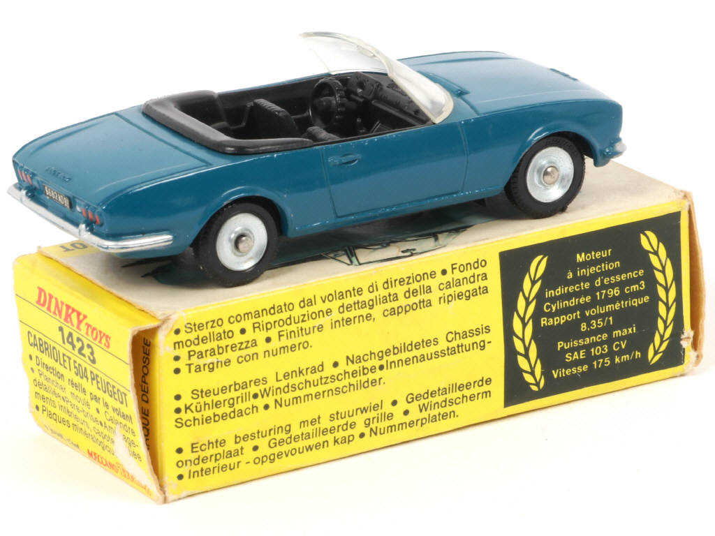 Lot 303 - DINKY TOYS (FRANCE) (1)