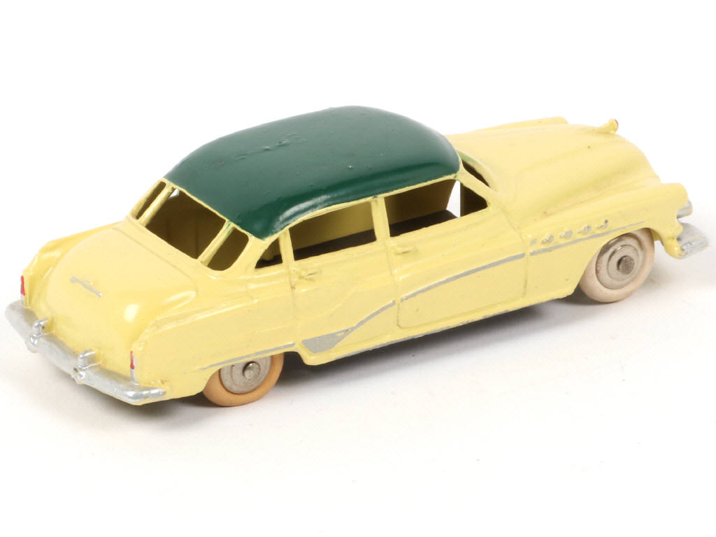 Lot 281 - DINKY TOYS (FRANCE) (1)