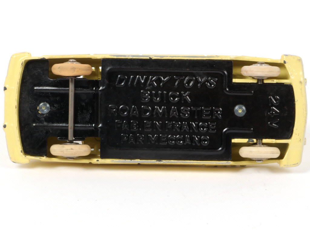 Lot 281 - DINKY TOYS (FRANCE) (1)