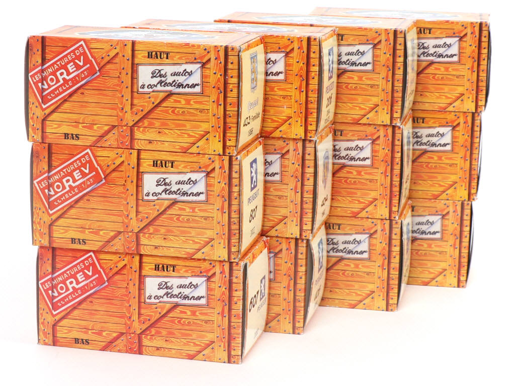 Lot 135 - EDITIONS HACHETTE (FRANCE) (12)