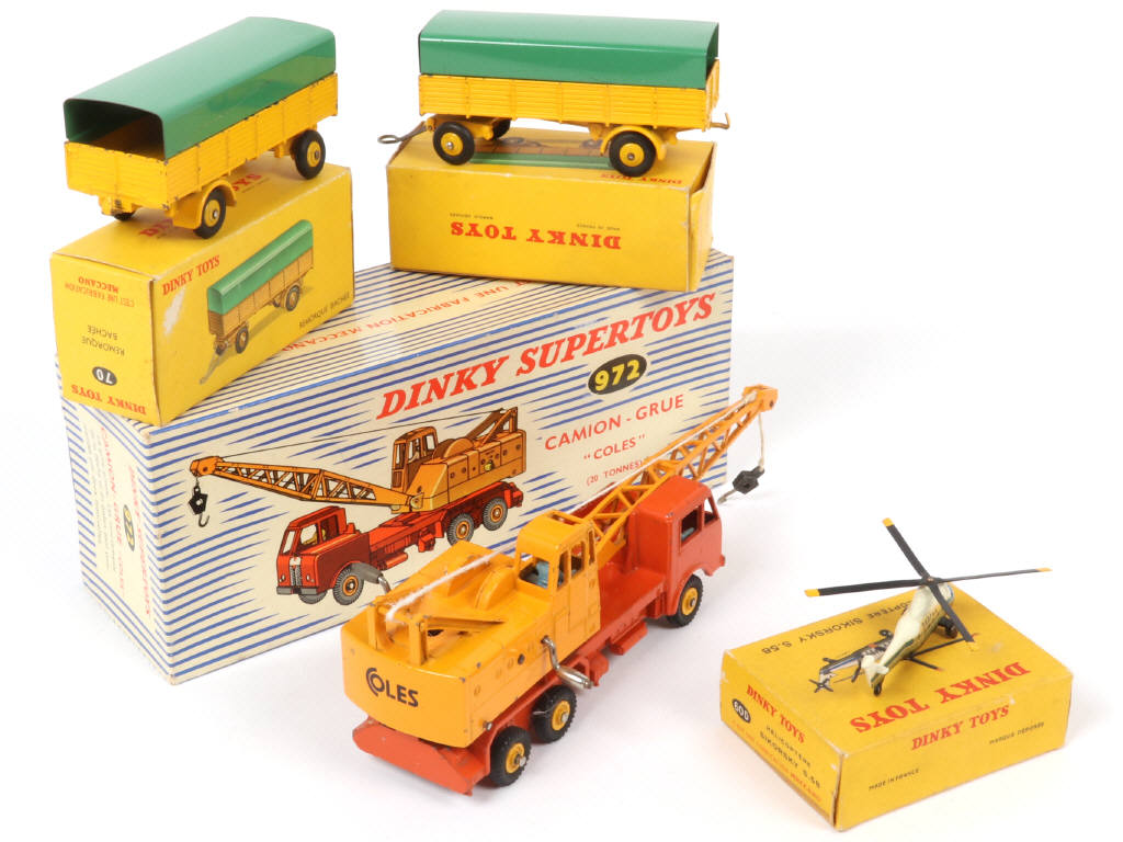 Lot 72 - DINKY TOYS (FRANCE) (4)