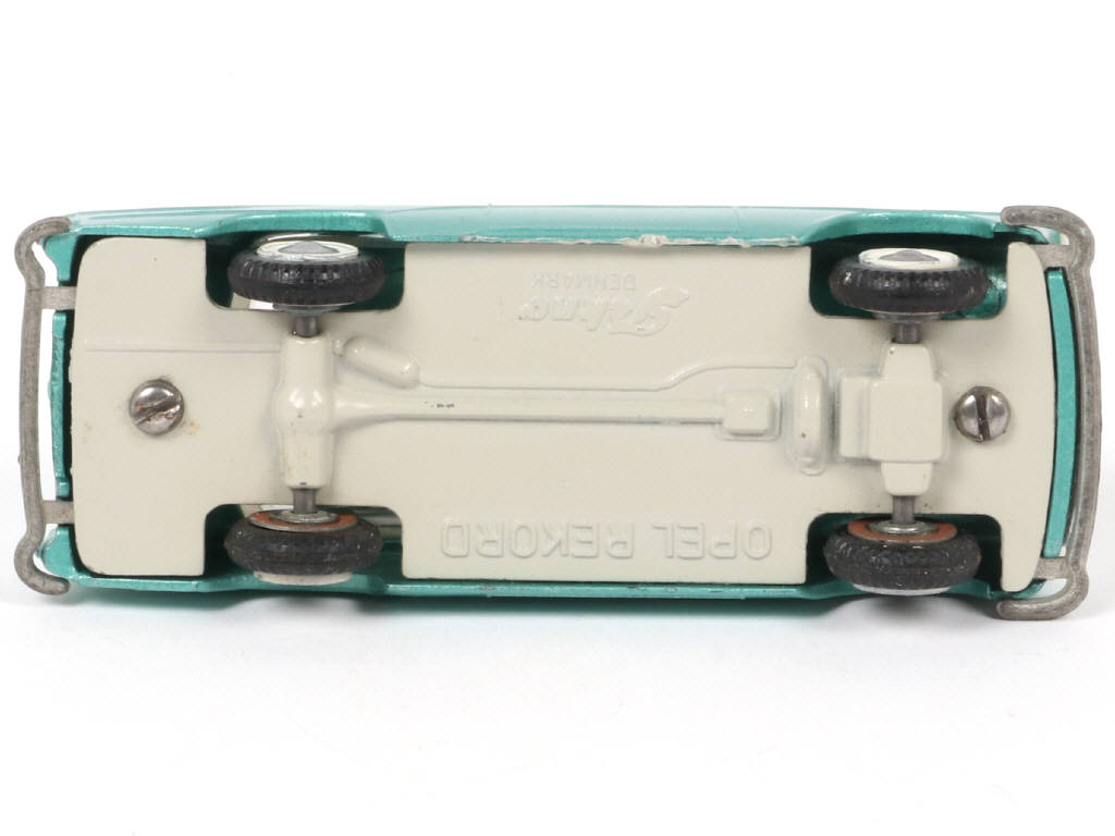 Lot 151 - TEKNO (DANEMARK) (1)