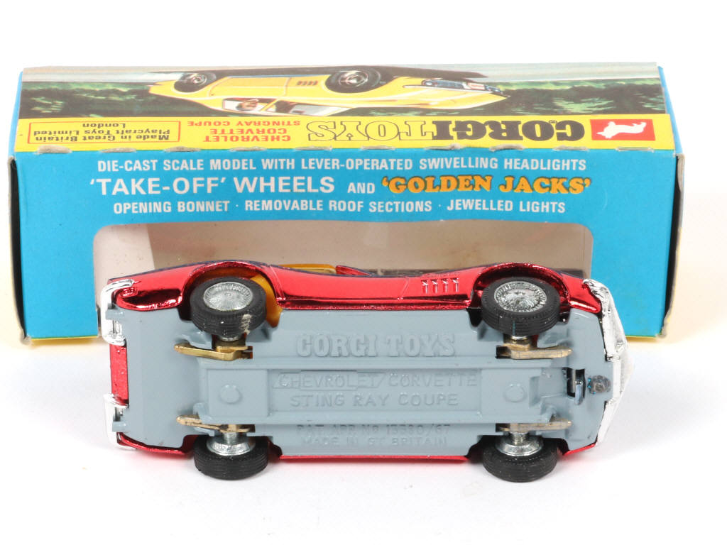 Lot 94 - CORGI TOYS (GB) (1)