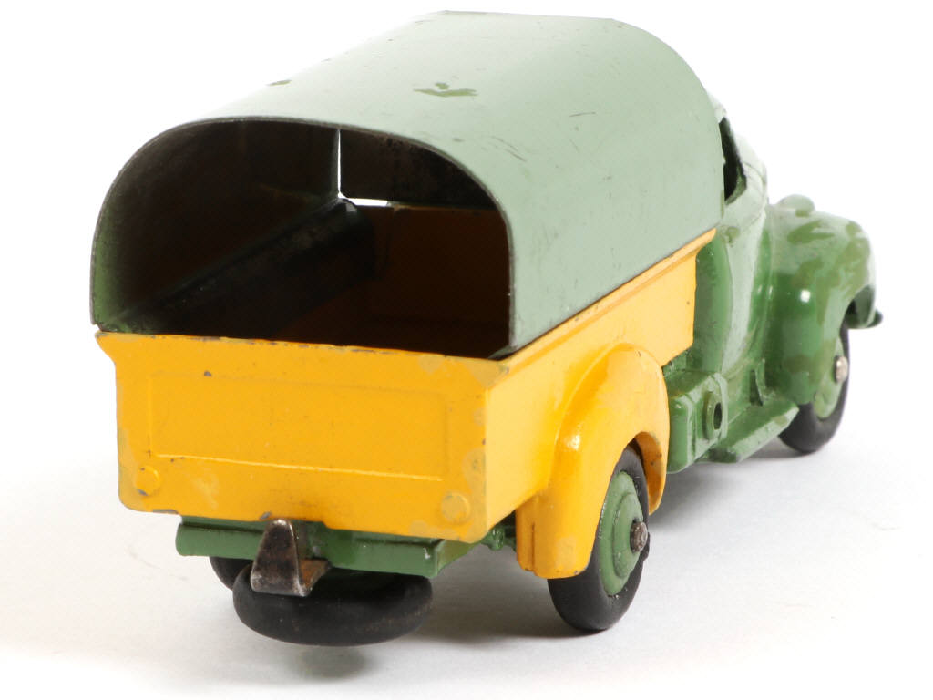 Lot 54 - DINKY TOYS (FRANCE) (1)