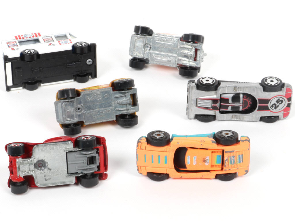 Lot 44 - HOT WHEELS (USA) (6)