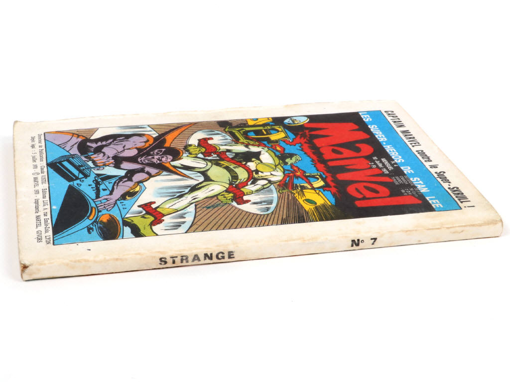 Lot 112 - EDITIONS LUG (FRANCE) (1)