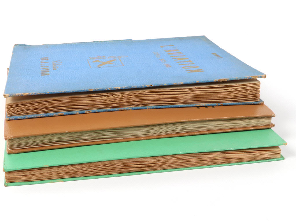 Lot 74 - EDITIONS DARGAUD (BELGIQUE) (3)