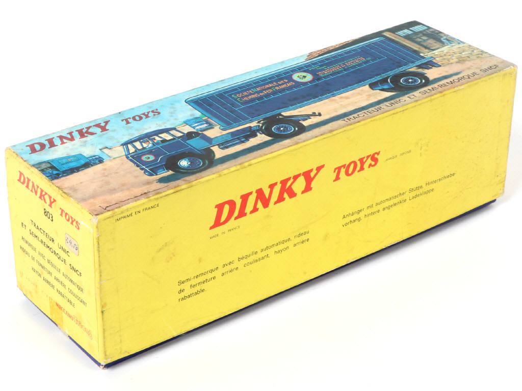 Lot 183 - DINKY TOYS (FRANCE) (1)