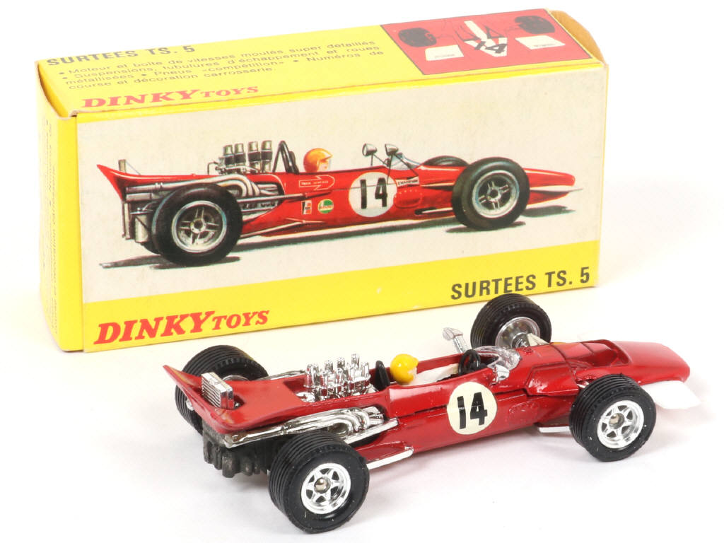 Lot 320 - DINKY TOYS (FRANCE) (1)