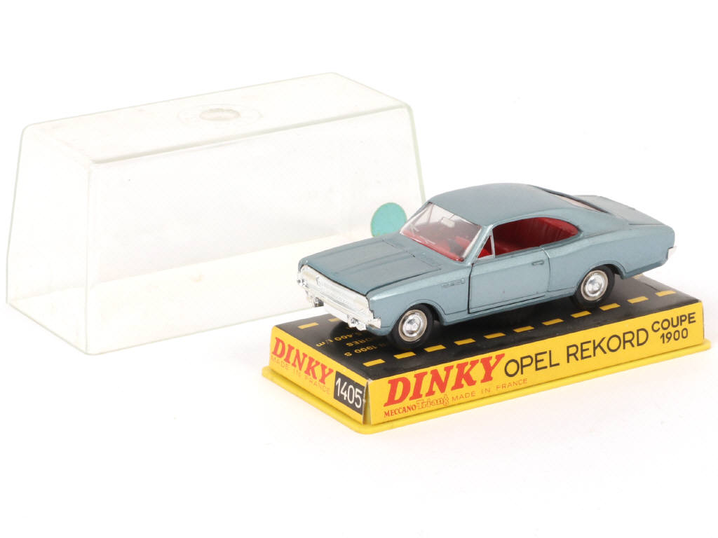 Lot 318 - DINKY TOYS (FRANCE) (1)