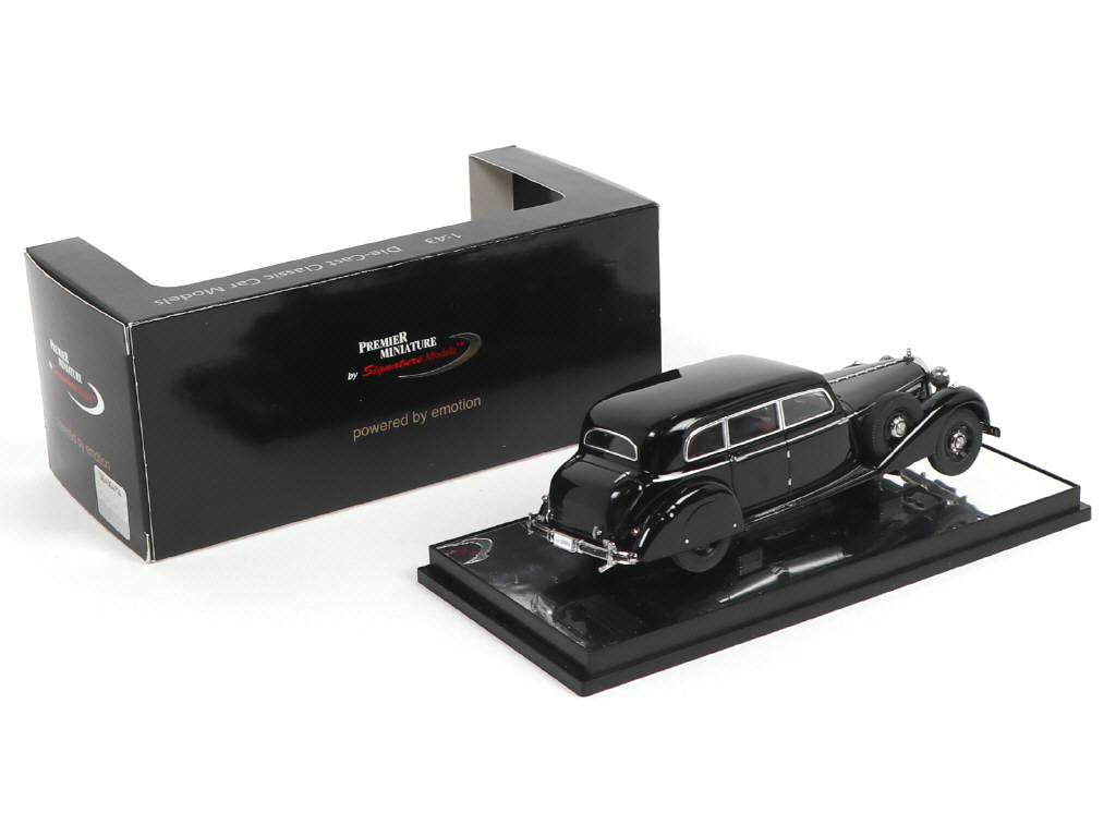 Lot 95 - SIGNATURE MODELS (CHINE) (1)
