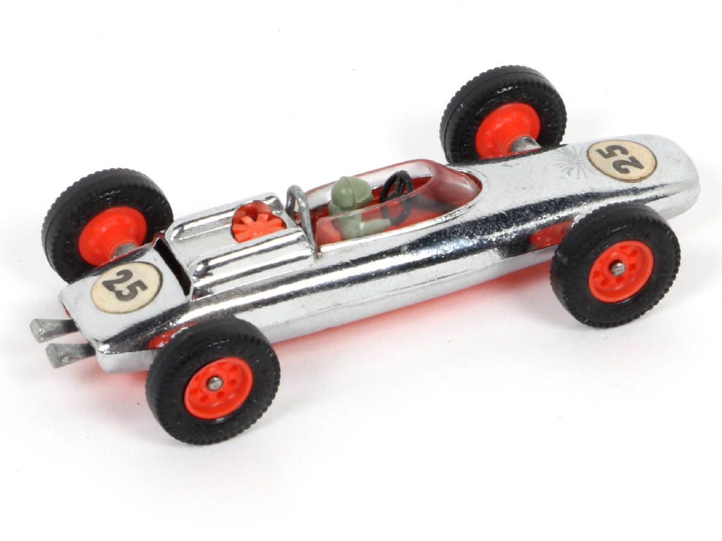 Lot 8 - MAJORETTE (FRANCE) (1)