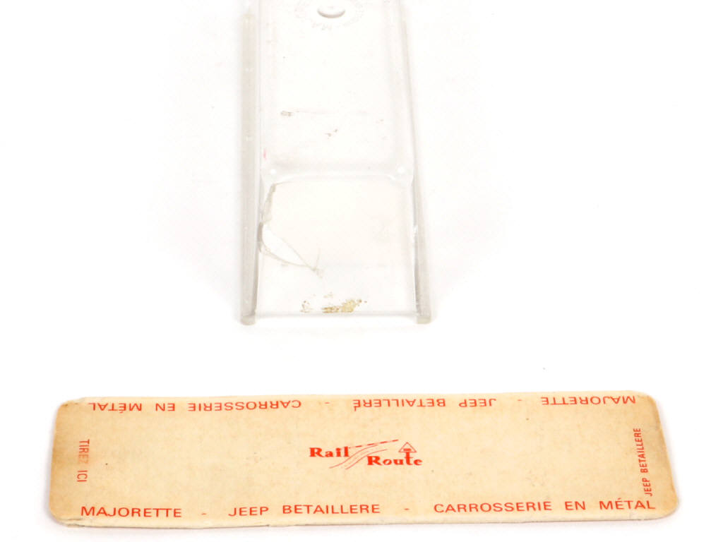 Lot 33 - MAJORETTE (FRANCE) (1)
