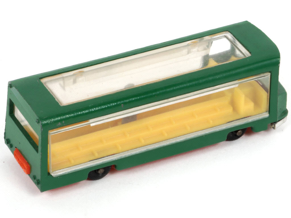 Lot 35 - MAJORETTE (FRANCE) (1)