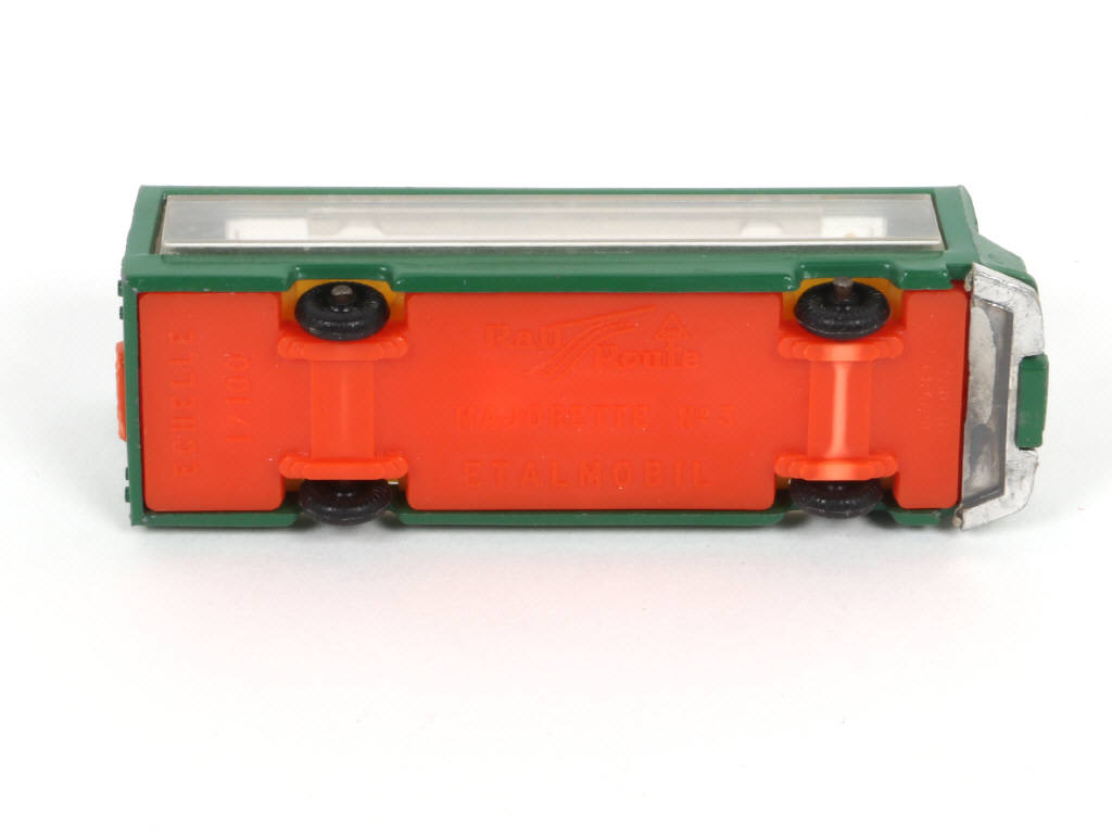 Lot 35 - MAJORETTE (FRANCE) (1)