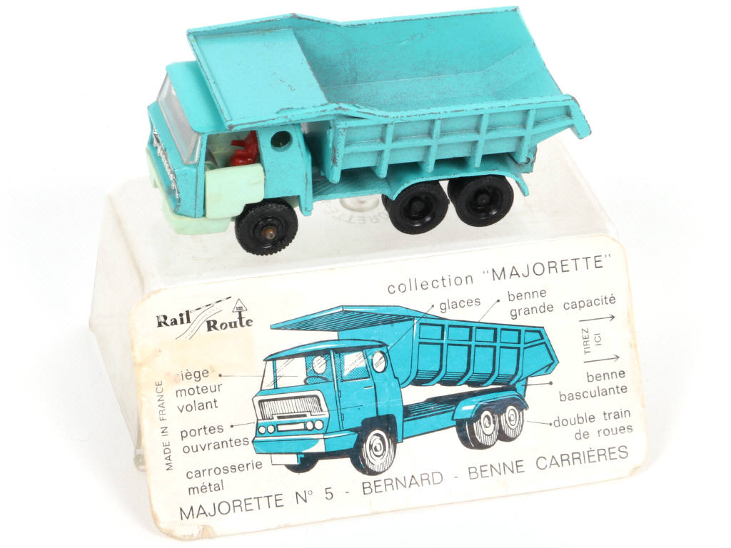 Lot 47 - MAJORETTE (FRANCE) (1)