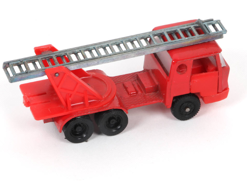 Lot 52 - MAJORETTE (FRANCE) (1)