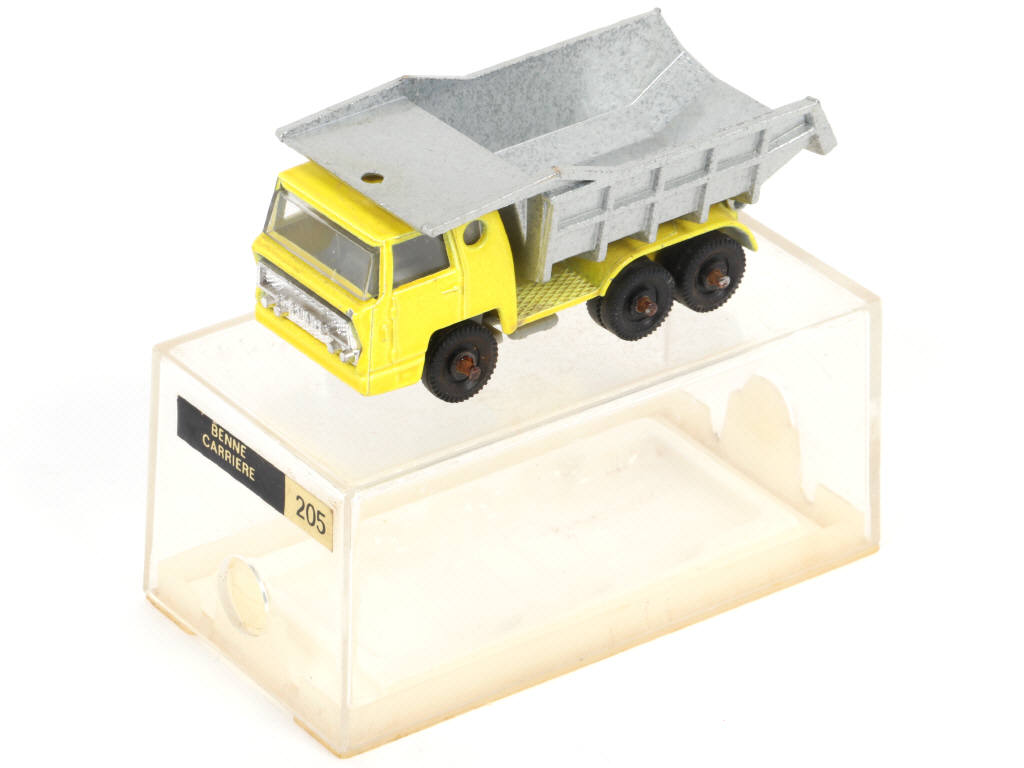 Lot 54 - MAJORETTE (FRANCE) (1)
