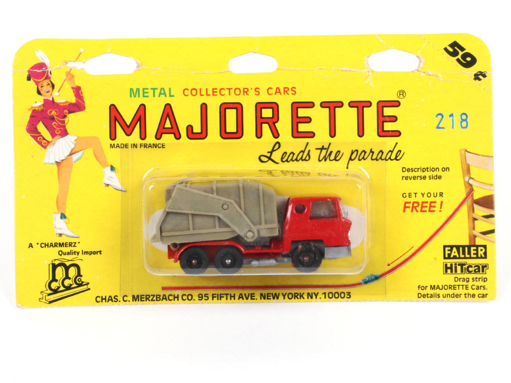 Lot 57 - MAJORETTE (FRANCE) (1)