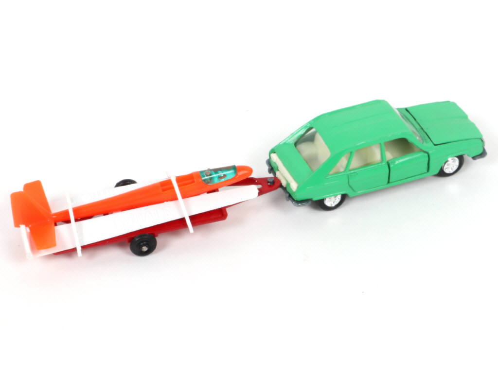 Lot 86 - MAJORETTE (FRANCE) (1)
