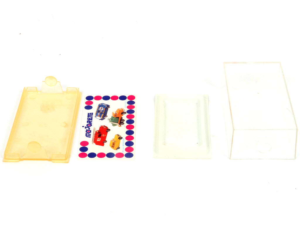 Lot 111 - MAJORETTE (FRANCE) (1)