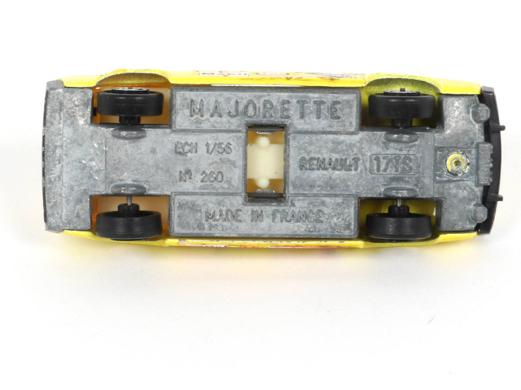 Lot 113 - MAJORETTE (FRANCE) (1)