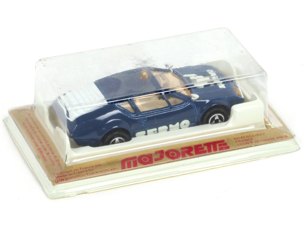 Lot 197 - MAJORETTE (FRANCE) (1)