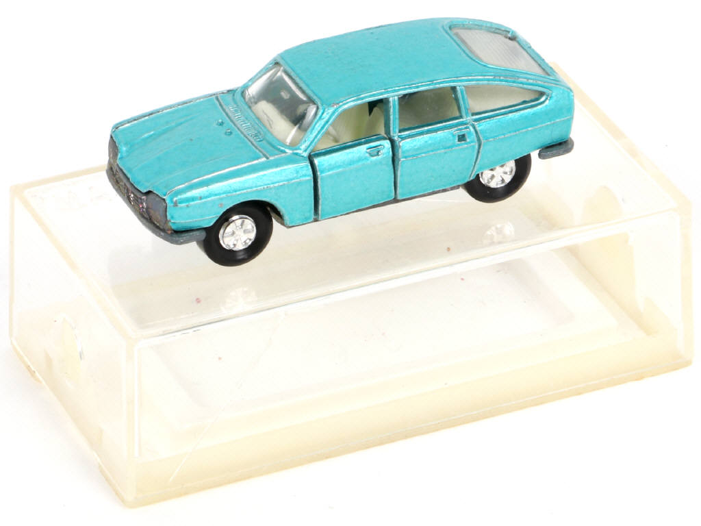 Lot 149 - MAJORETTE (FRANCE) (1)