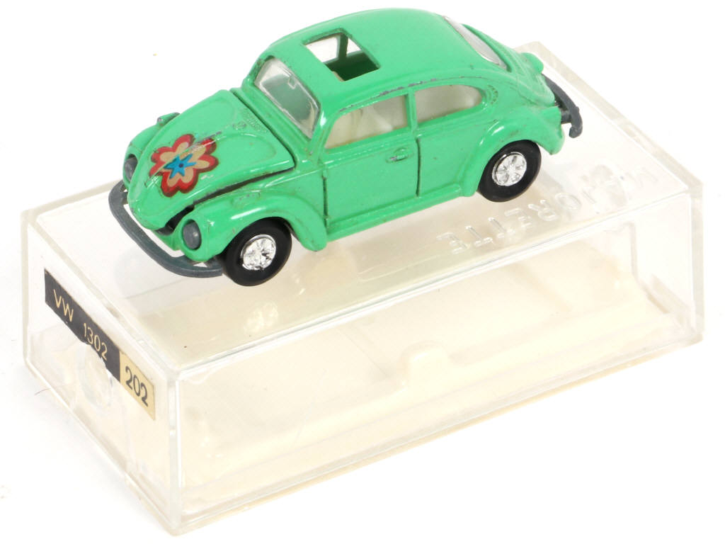 Lot 155 - MAJORETTE (FRANCE) (1)