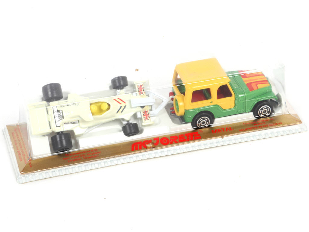 Lot 211 - MAJORETTE (FRANCE) (1)