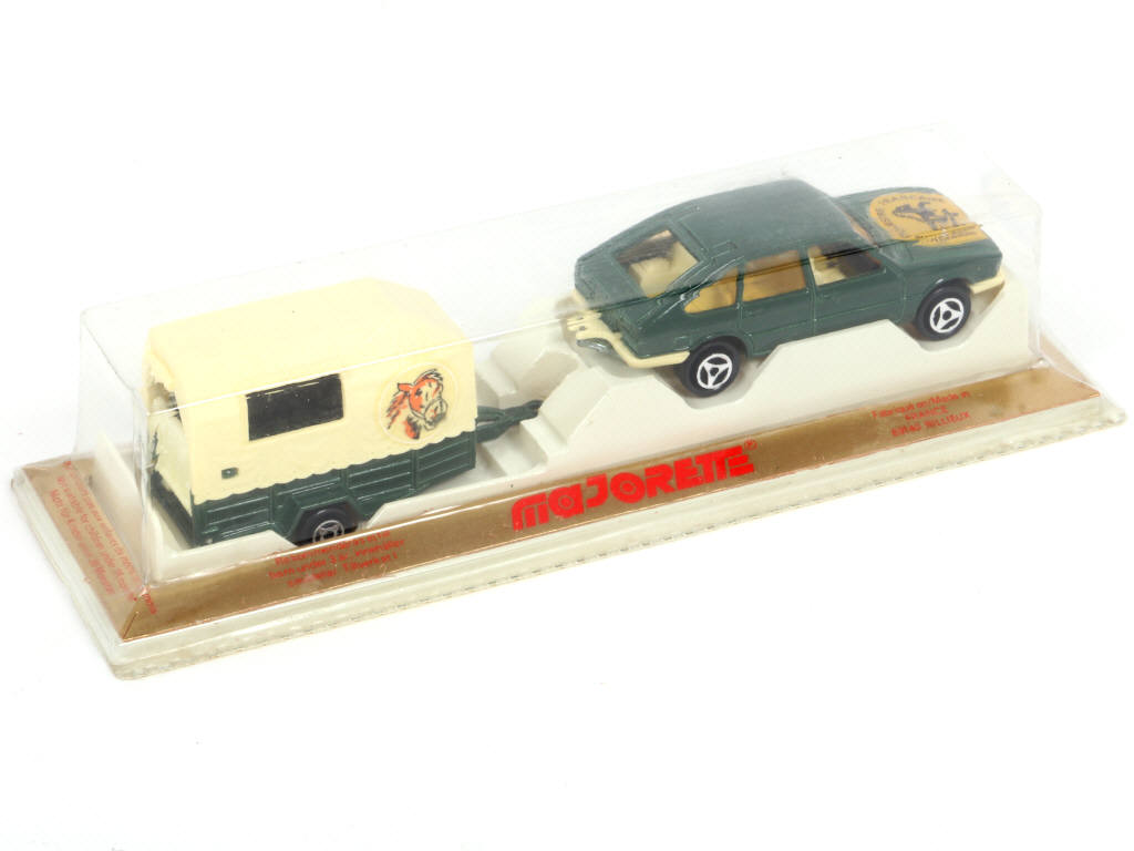 Lot 221 - MAJORETTE (FRANCE) (1)