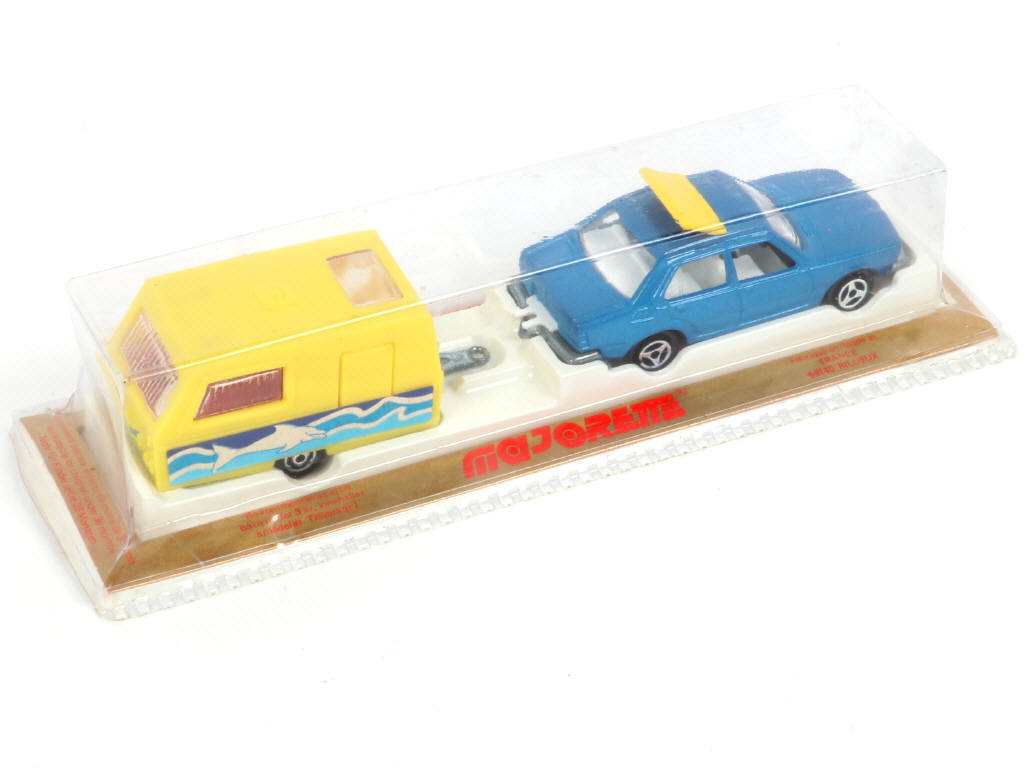 Lot 223 - MAJORETTE (FRANCE) (1)