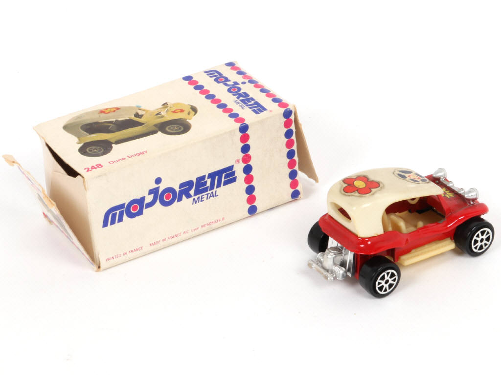 Lot 166 - MAJORETTE (FRANCE) (1)