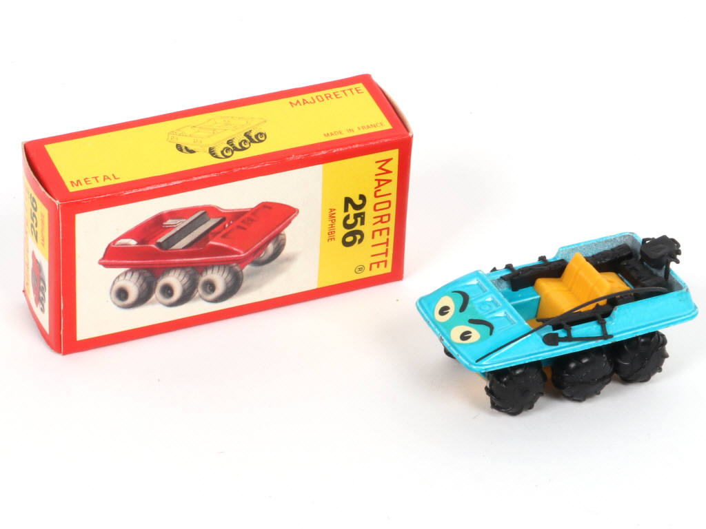 Lot 173 - MAJORETTE (FRANCE) (1)