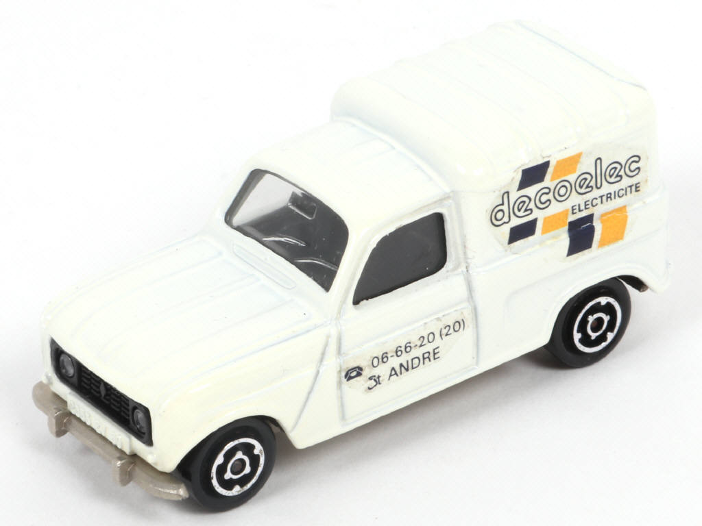 Lot 237 - MAJORETTE (FRANCE) (1)