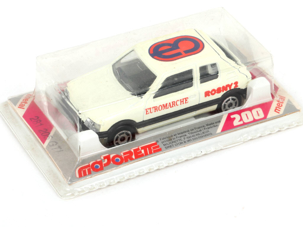 Lot 241 - MAJORETTE (FRANCE) (1)