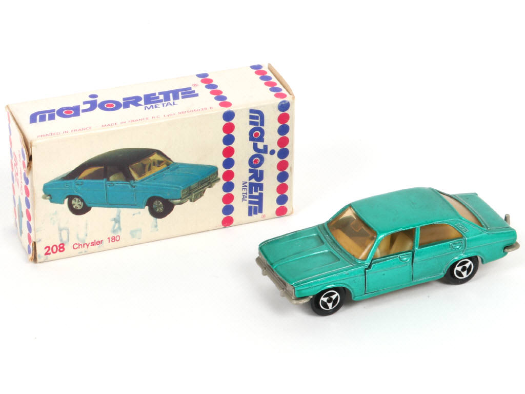 Lot 245 - MAJORETTE (FRANCE) (1)