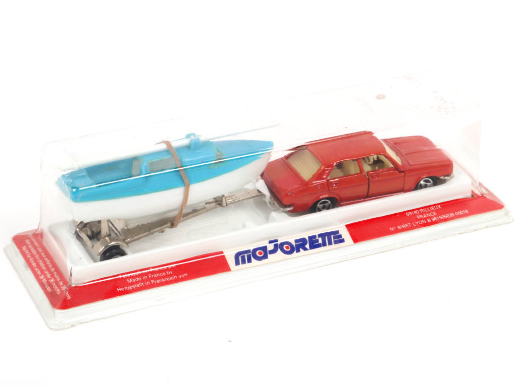 Lot 246 - MAJORETTE (FRANCE) (1)
