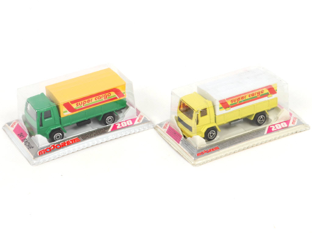 Lot 285 - MAJORETTE (FRANCE) (1)