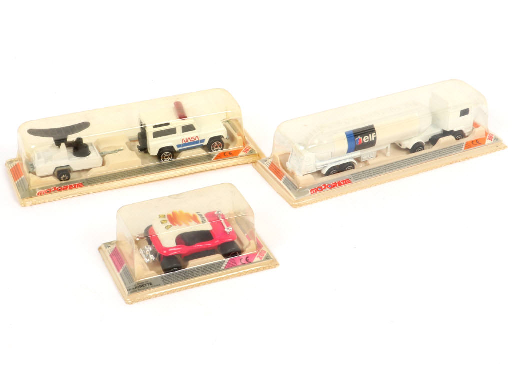 Lot 289 - MAJORETTE (FRANCE) (3)