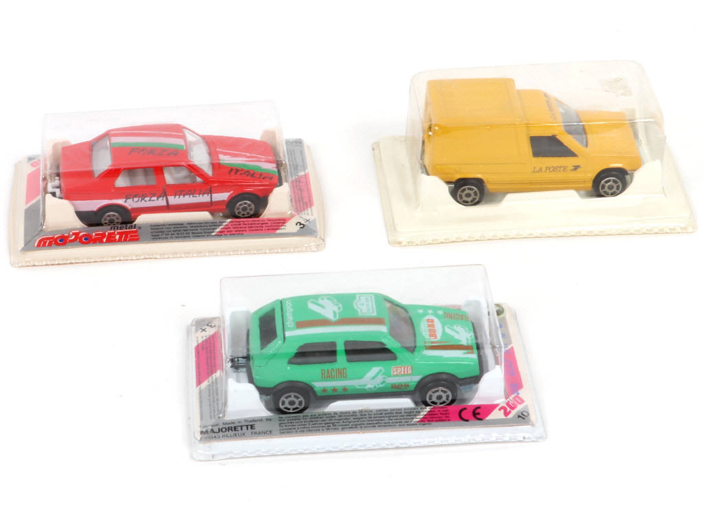 Lot 293 - MAJORETTE (FRANCE) (3)