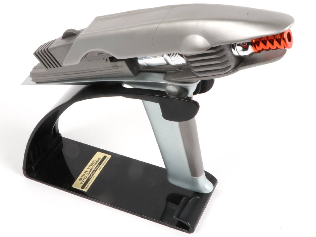 Lot 100 - SKYDANCE PRODUCTIONS (USA) (1)