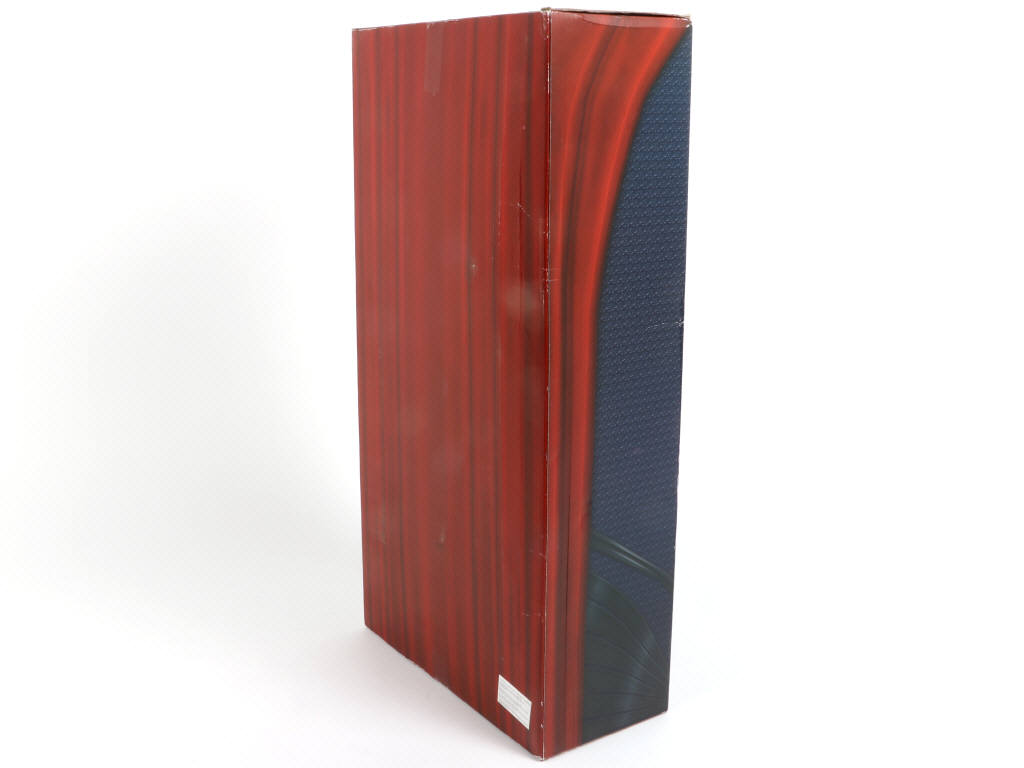 Lot 101 - NECA (CHINE) (1)