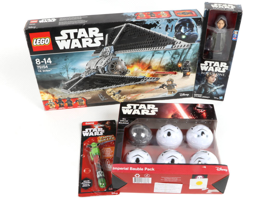 Lot 177 - LEGO (DANEMARK) (4)