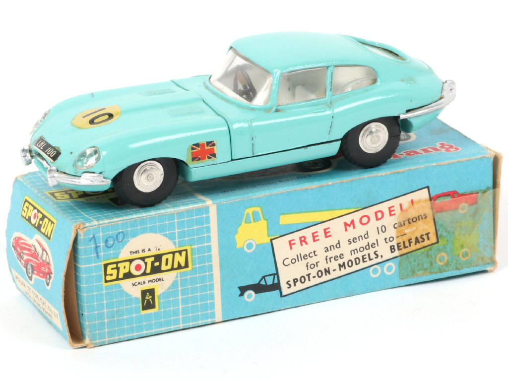 Lot 371 - SPOT-ON (GB) (1)